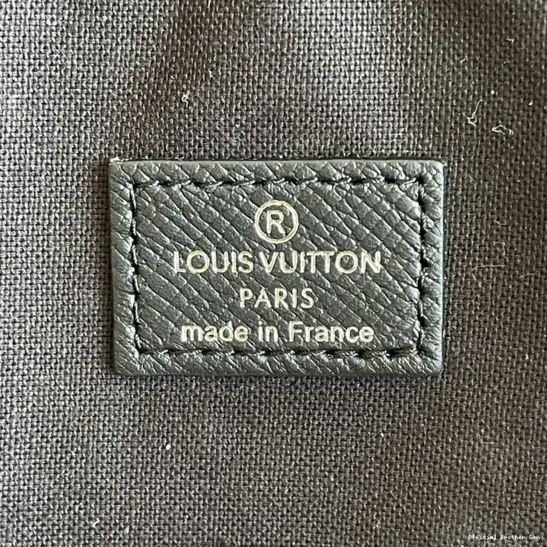 Official Brother Sam LV 2110YA0026 Bags 0607